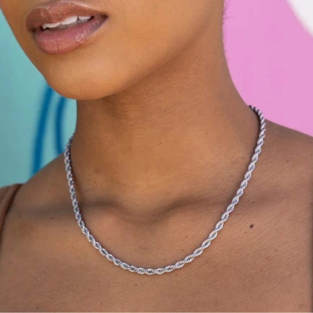 925 Silver Plated 20” length by 3mm twisted unisex necklace lobster claw clasp
